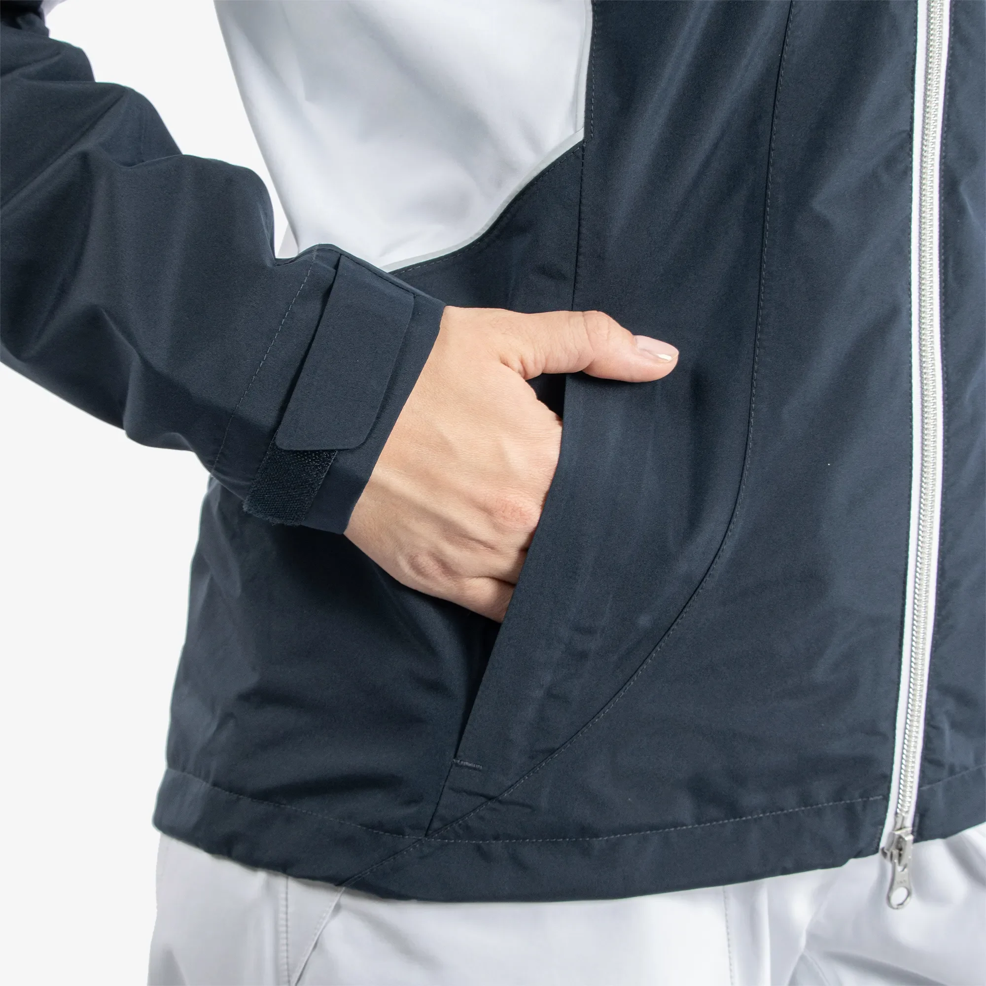 Aida - Waterproof golf jacket - Image 6