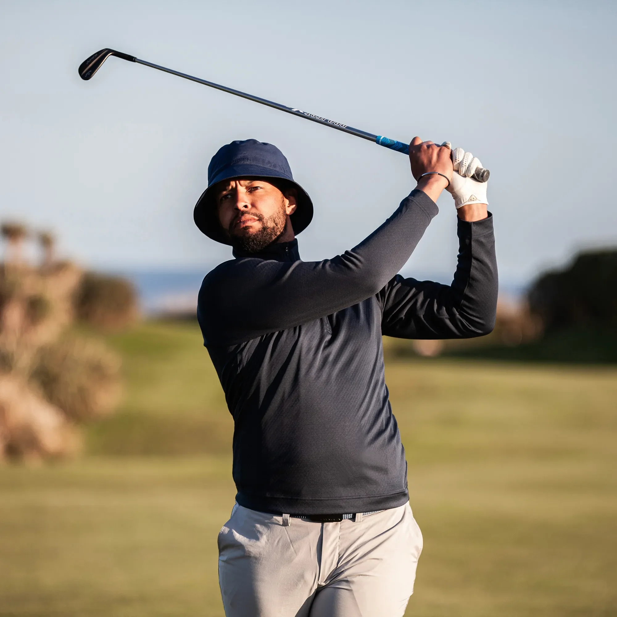 Dion - Insulating golf mid layer - Image 7