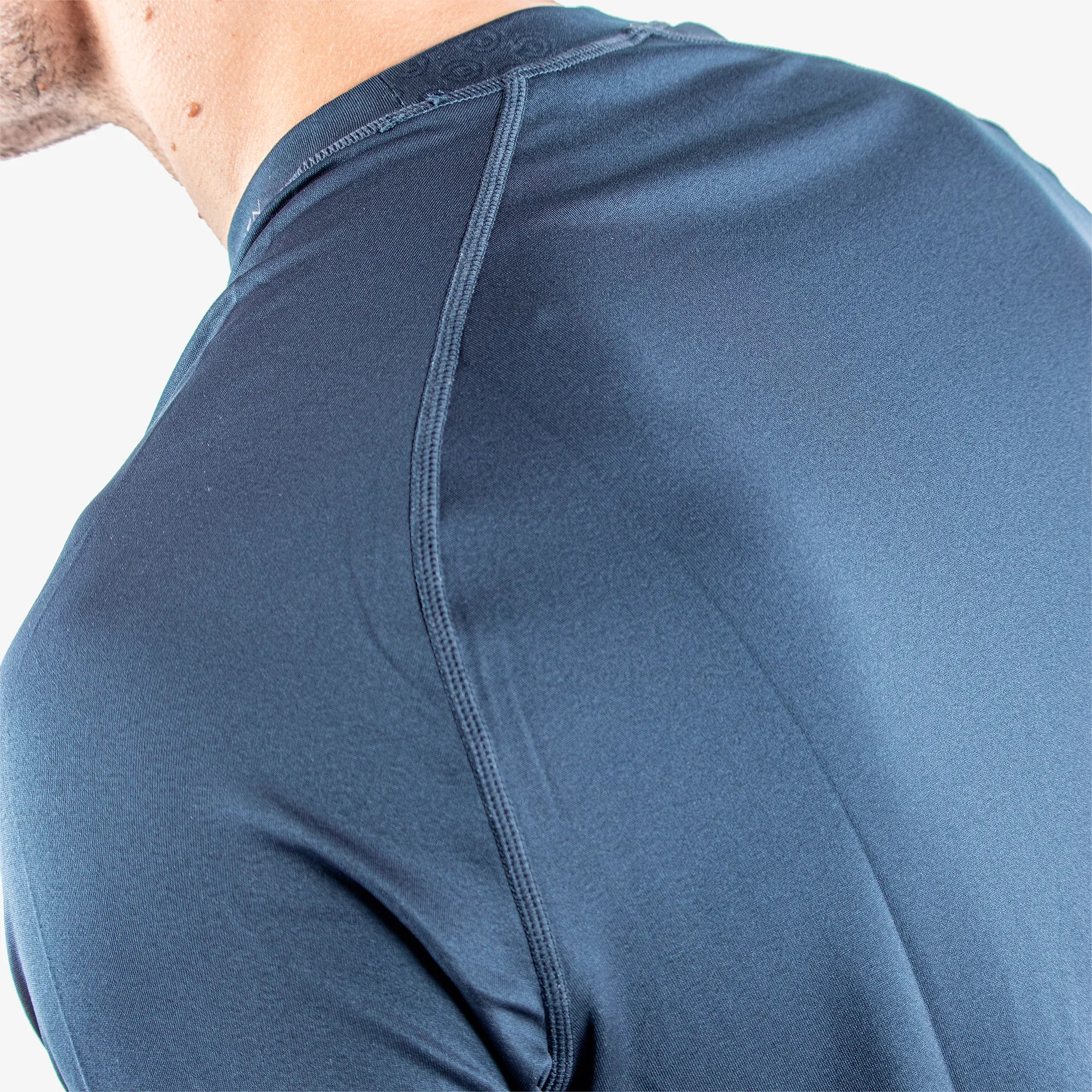 Elmo - Thermal base layer golf top - Image 7