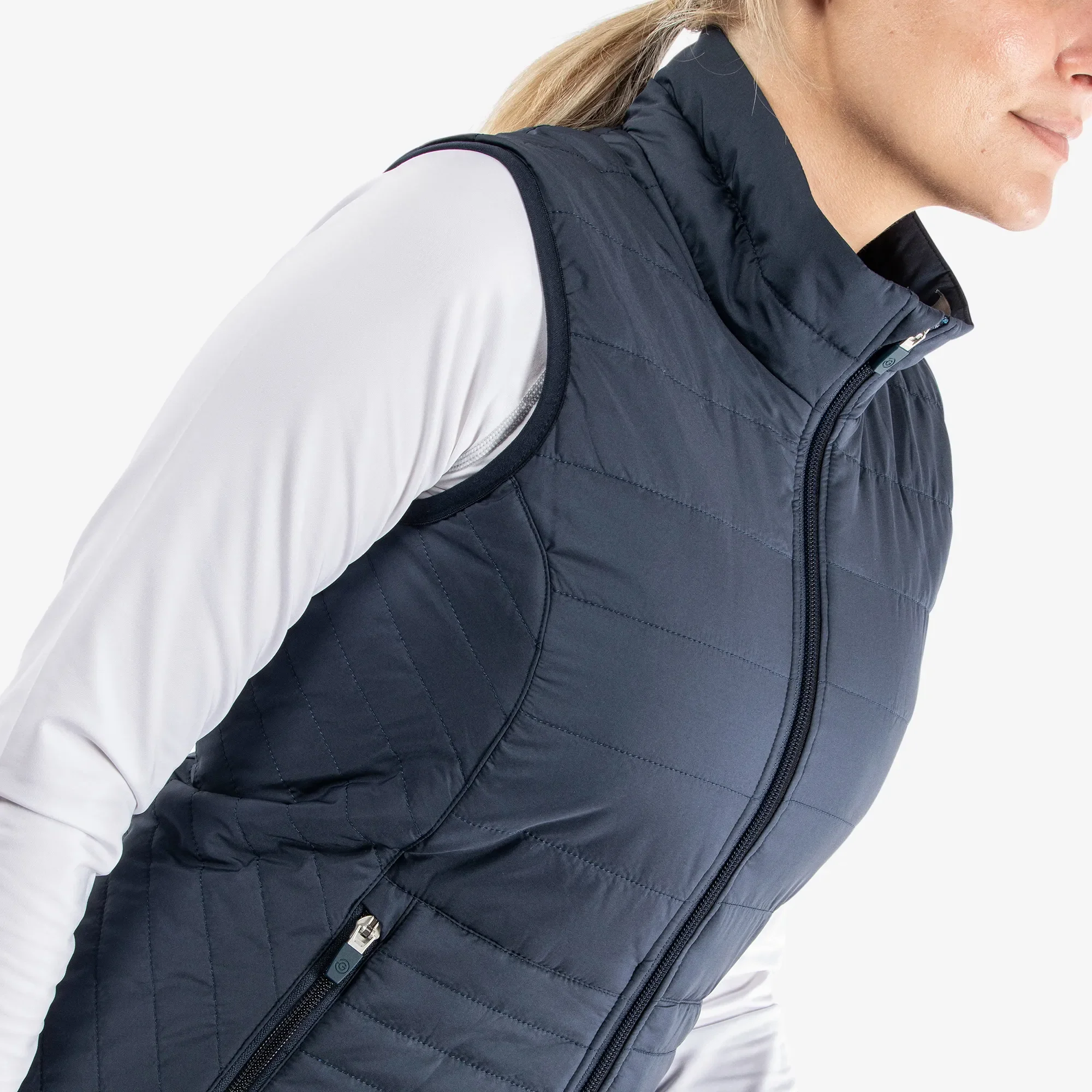 Lene - Windproof and water repellent golf vest - Image 4