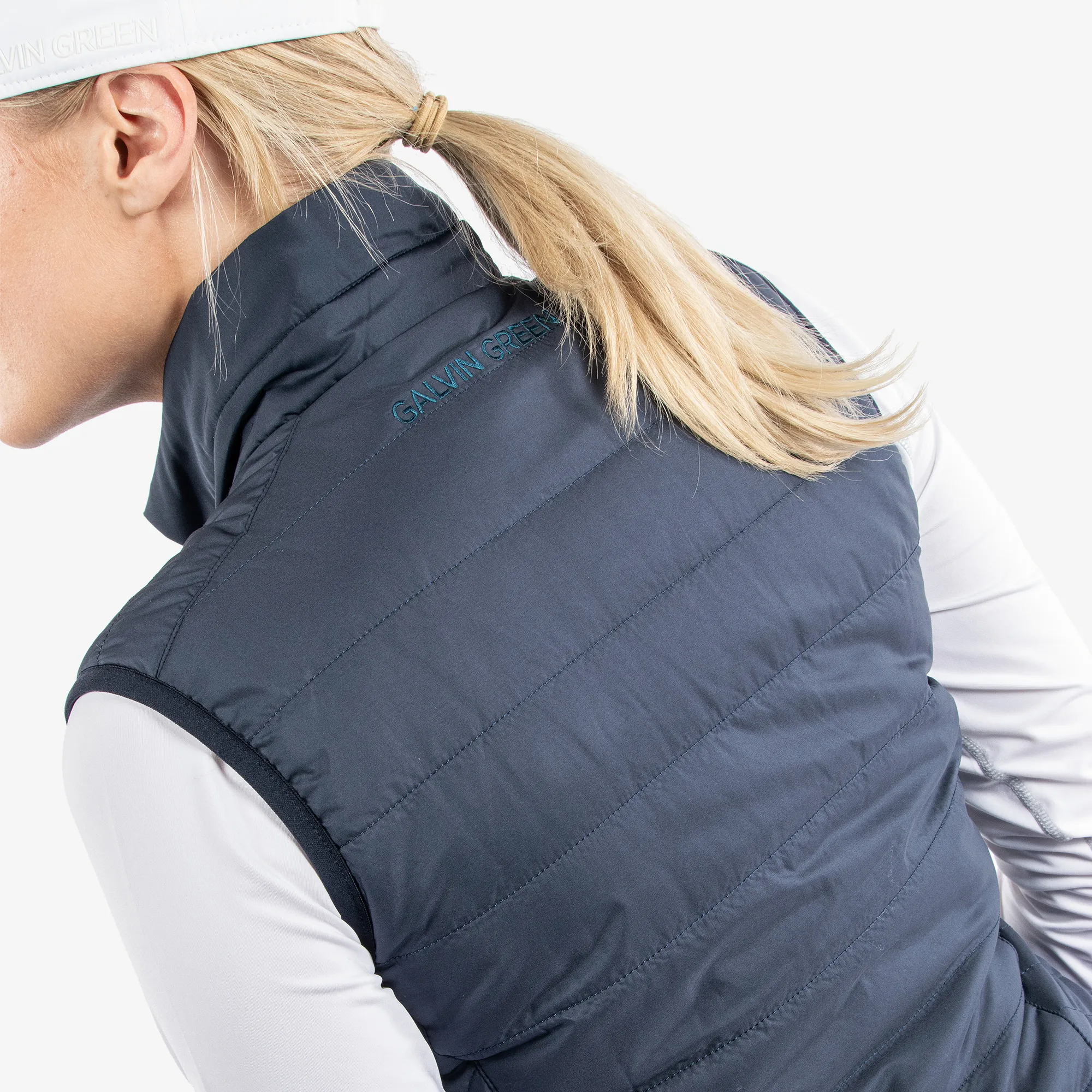 Lene - Windproof and water repellent golf vest - Image 9