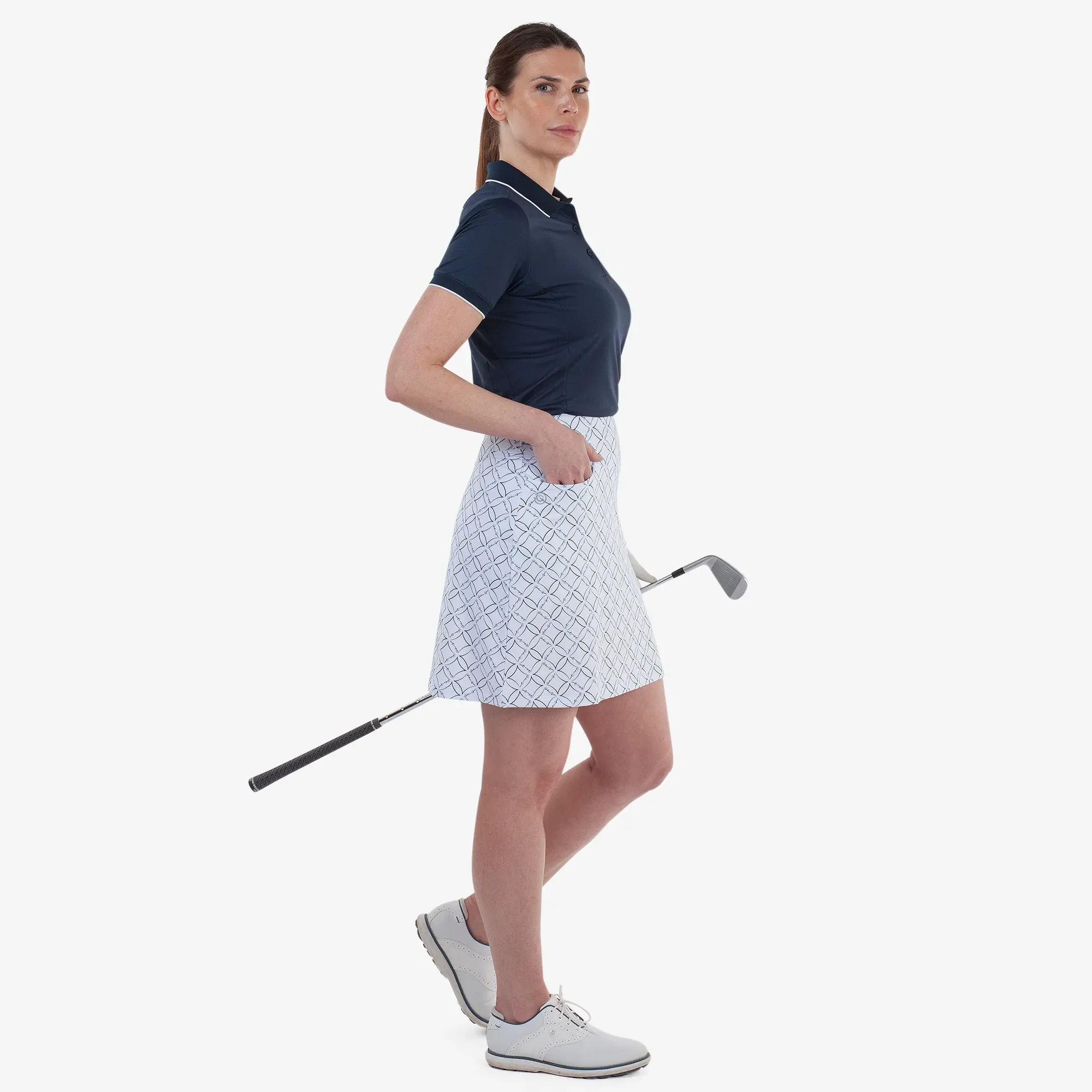 Marielle - Breathable golf skirt with inner shorts - Image 4